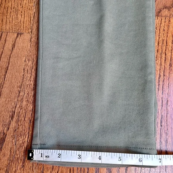 Wonderly Women's Elastic Waistband Straight Leg Pants - Picture 11 of 11